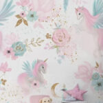 Fotomurales Caprichosos unicornios y flores pastel.