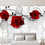 Fotomurales Papel pintado con rosas rojas y enredaderas negras