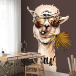 Fotomurales ¡Llama molona saludando con estilo!