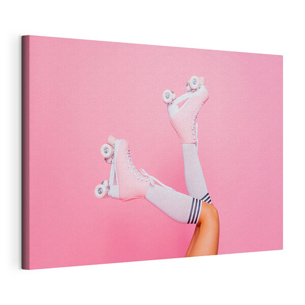 Cuadros Patinadores de color rosa sobre un fondo en tonos pastel