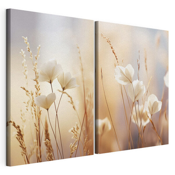 Lámina modular sobre lienzo Delicadas flores bajo la suave luz del sol